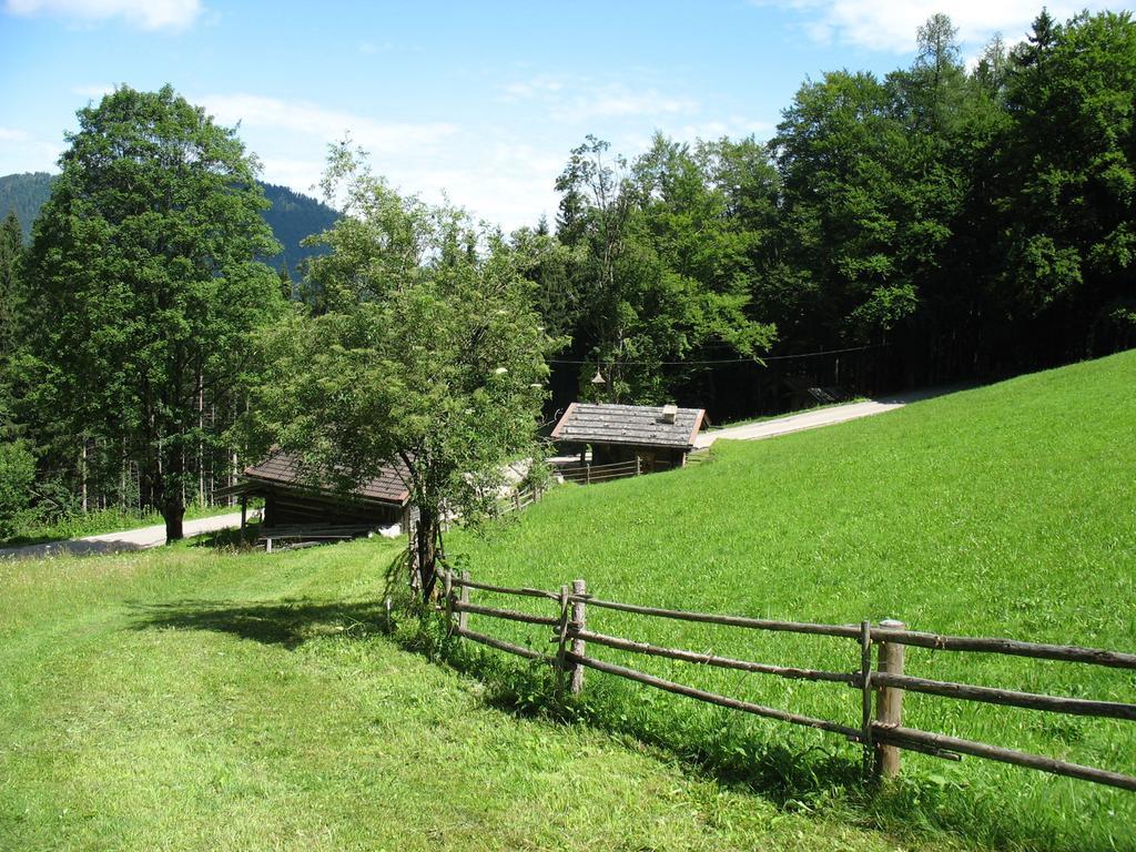 Almbruennerl Die Almhuette Auf Der Raffner Alm Villa Ruhpolding Bilik gambar