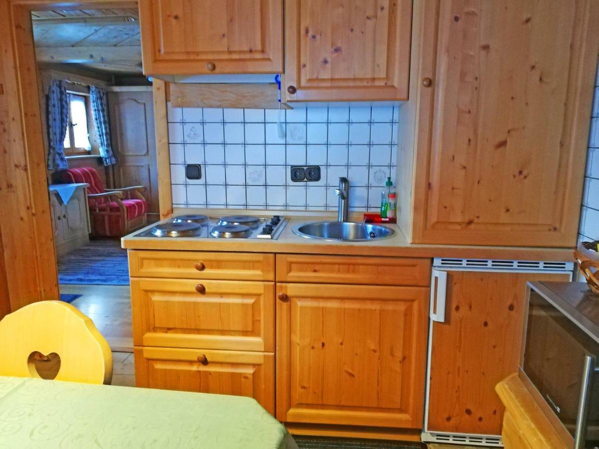 Almbruennerl Die Almhuette Auf Der Raffner Alm Ruhpolding Luaran gambar